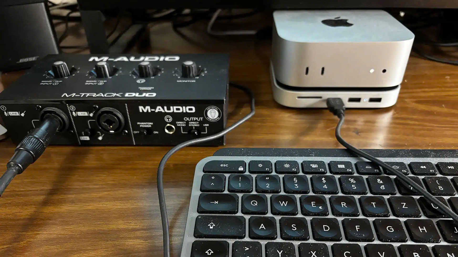 Danh gia chi tiet Satechi Mac Mini M4 Stand Hub voi SSD Enclosure Giai phap toi uu cong ket noi va bo nho