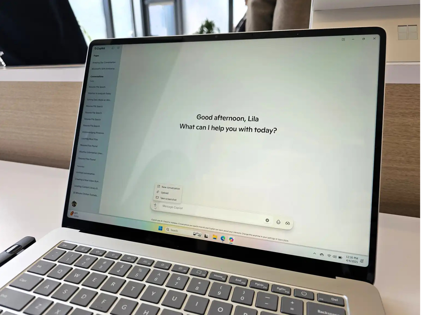 Danh gia chi tiet tinh nang moi cua Microsoft Copilot 2025 2 diem sang lon va nhung han che can khac phuc 1 e1744084830596