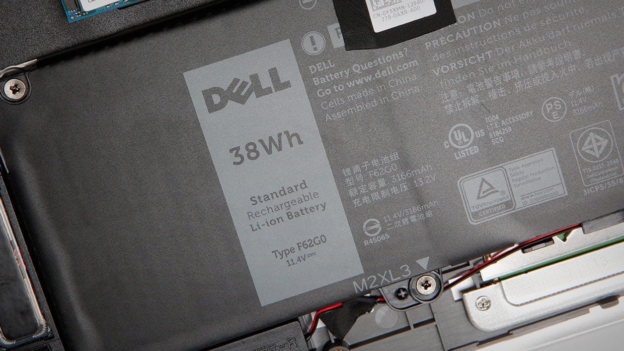 Dell Inspiron 13 series 7000 1