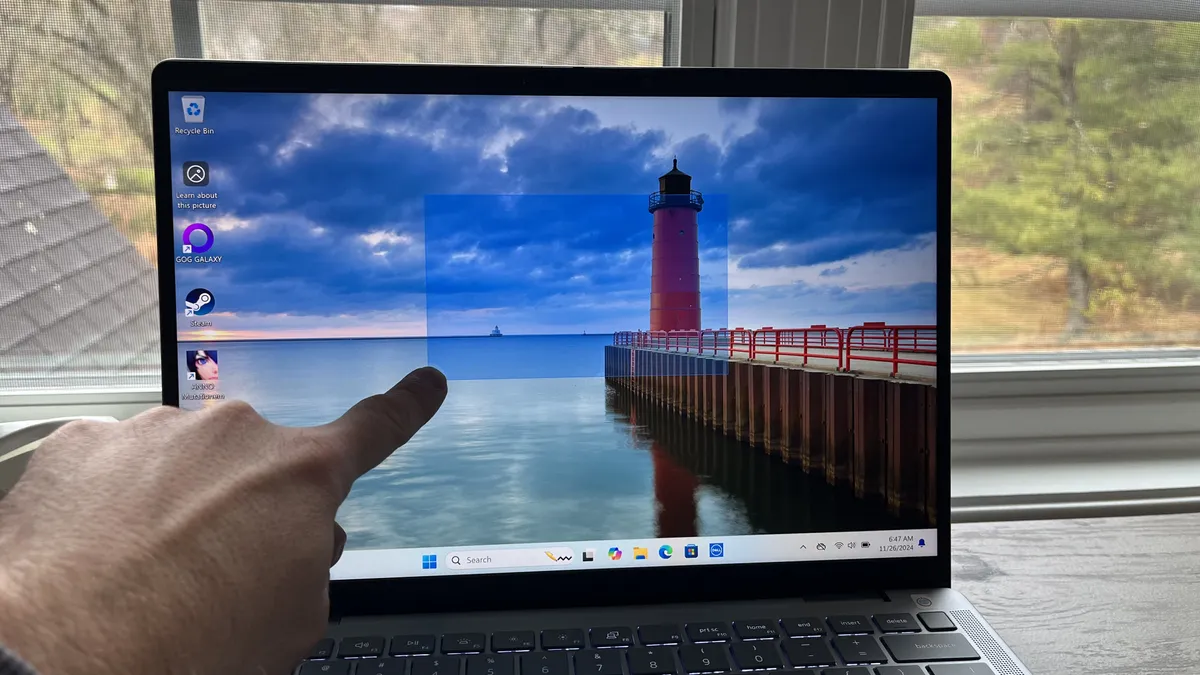 Đánh giá Dell Inspiron 14 Plus 7441 - Hiệu năng đỉnh cao, thiết kế tinh tế, pin vô địch 11 Dell Inspiron 14 Plus 7441 5