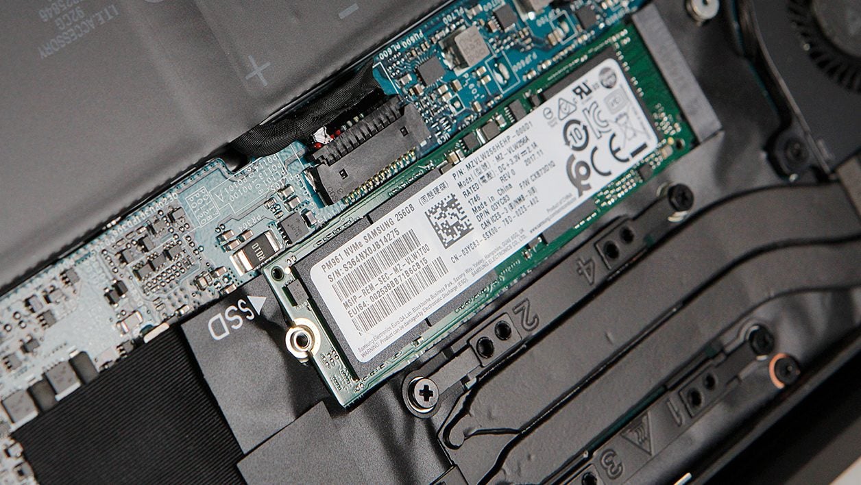 Đánh giá Dell XPS 13 (CNX37001) - Nhỏ gọn nhưng vô cùng mạnh mẽ 25 Dell XPS 13 CNX37001 2