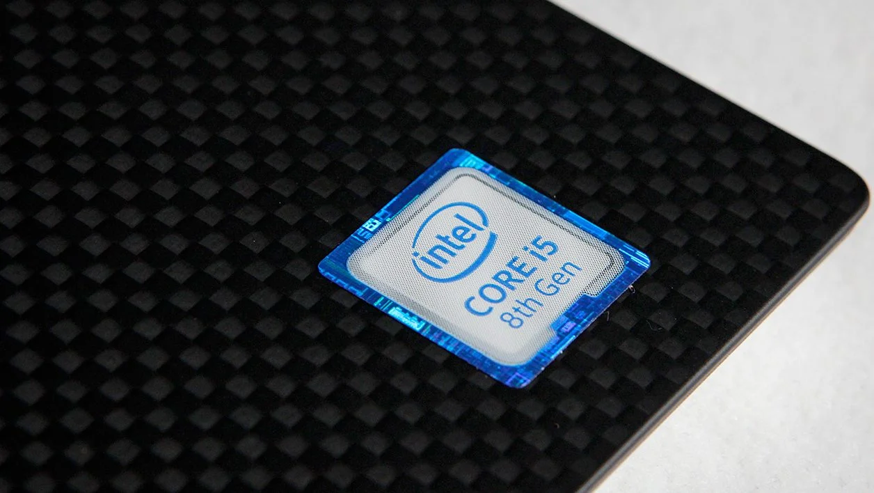 Đánh giá Dell XPS 13 (CNX37001) - Nhỏ gọn nhưng vô cùng mạnh mẽ 24 Dell XPS 13 CNX37001 2