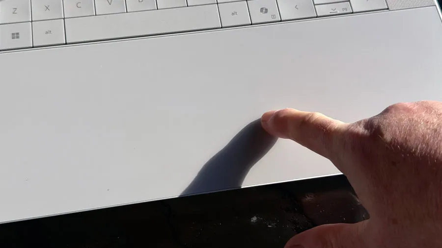 Đánh giá Dell XPS 16 9640 (2024) - Đỉnh cao công nghệ trong vẻ đẹp tinh tế, sự hoàn hảo dành cho dân sáng tạo 15 Dell XPS 16 9640 5