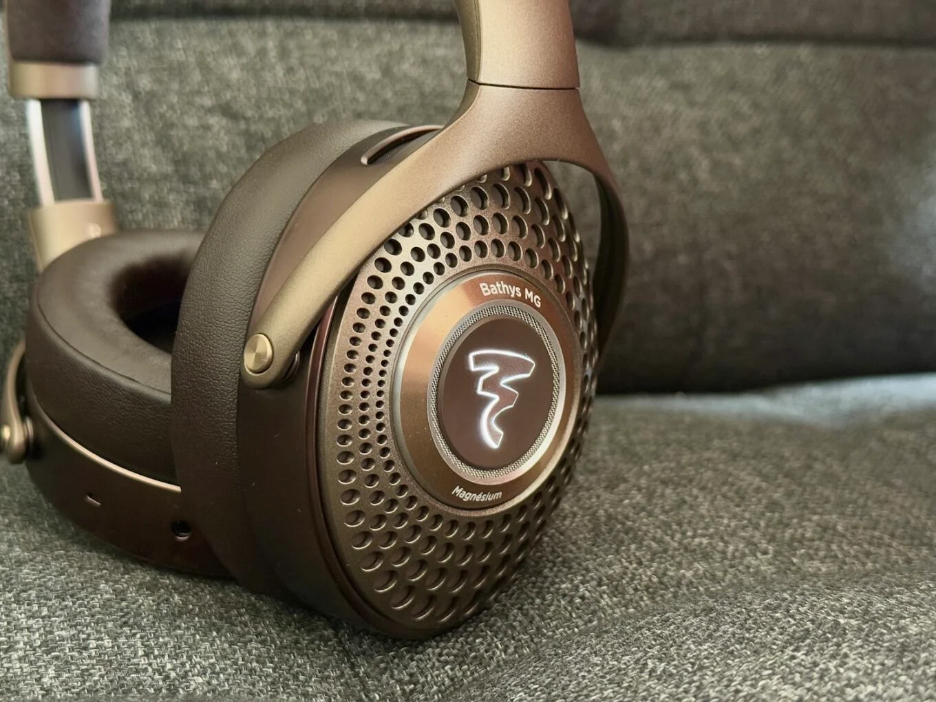 Đánh giá tai nghe Focal Bathys MG - Trải nghiệm âm thanh mượt mà, thiết kế tính tế 20 Focal Bathys MG 9