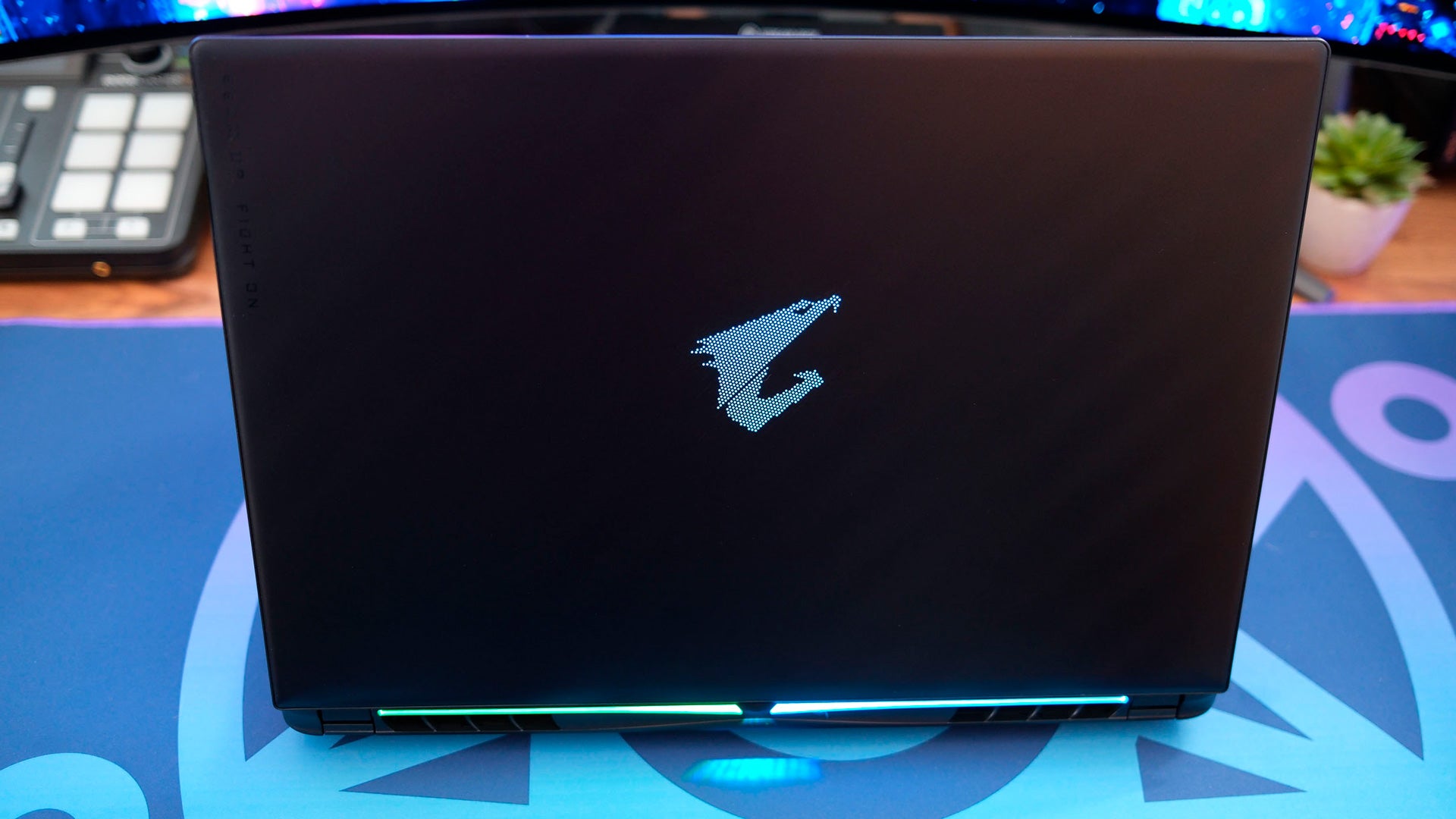 Gigabyte Aorus Master 16 2