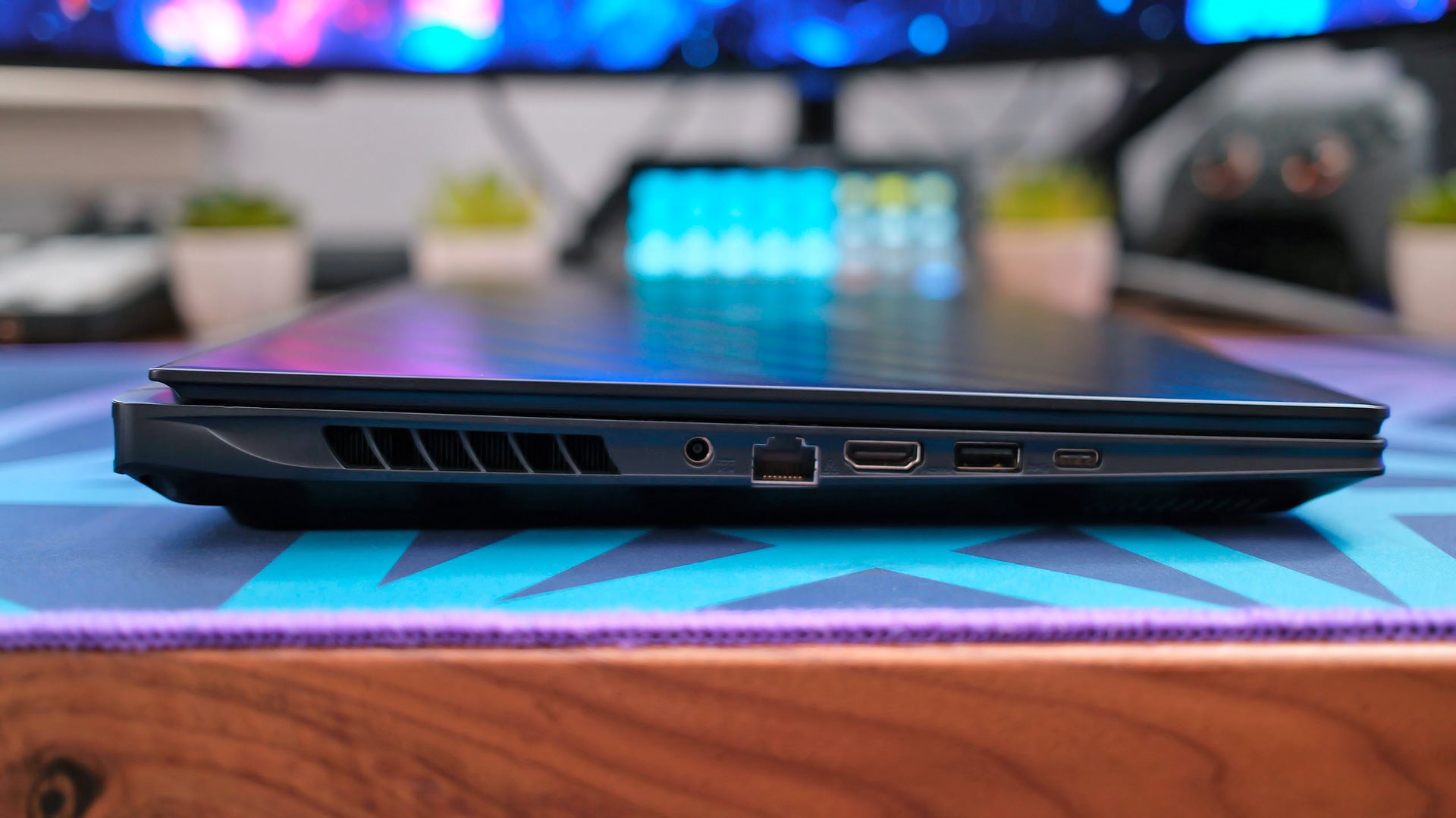 Gigabyte Aorus Master 16 9