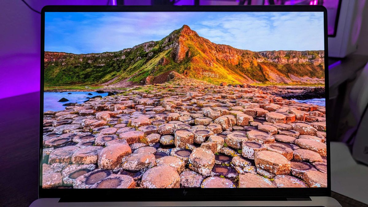 Đánh giá HP EliteBook X 14 (G1a): Chiếc laptop AI doanh nghiệp mạnh mẽ và đầy cao cấp 18 HP EliteBook X 14 6