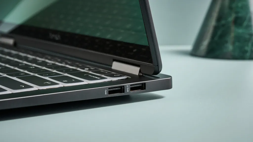 Đánh giá HP Omen Transcend 14 - Đỉnh cao gaming trong thiết kế siêu mỏng 14 HP Omen Transcend 14 3