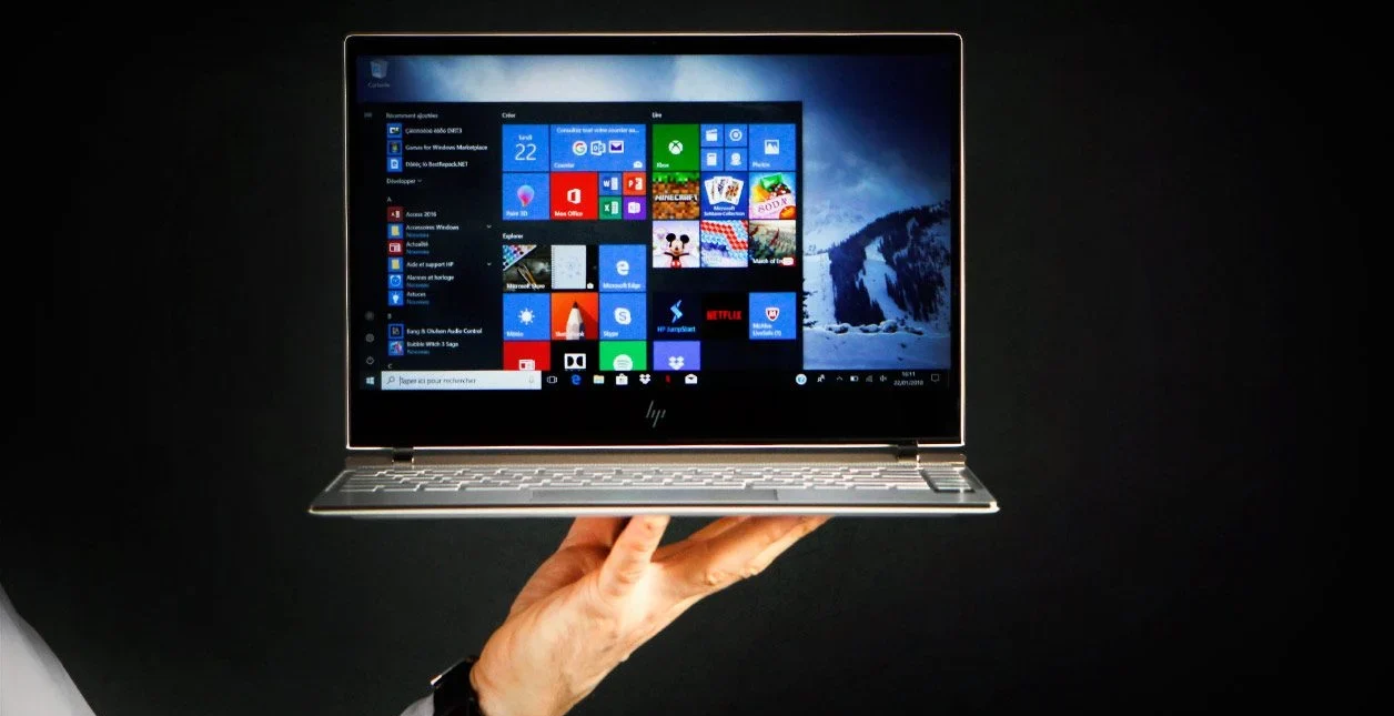 Đánh giá HP Spectre 13-af004nf: Đỉnh cao thiết kế siêu mỏng và hiệu năng mạnh mẽ 16 HP Spectre 13 af004nf 1 e1743587303228