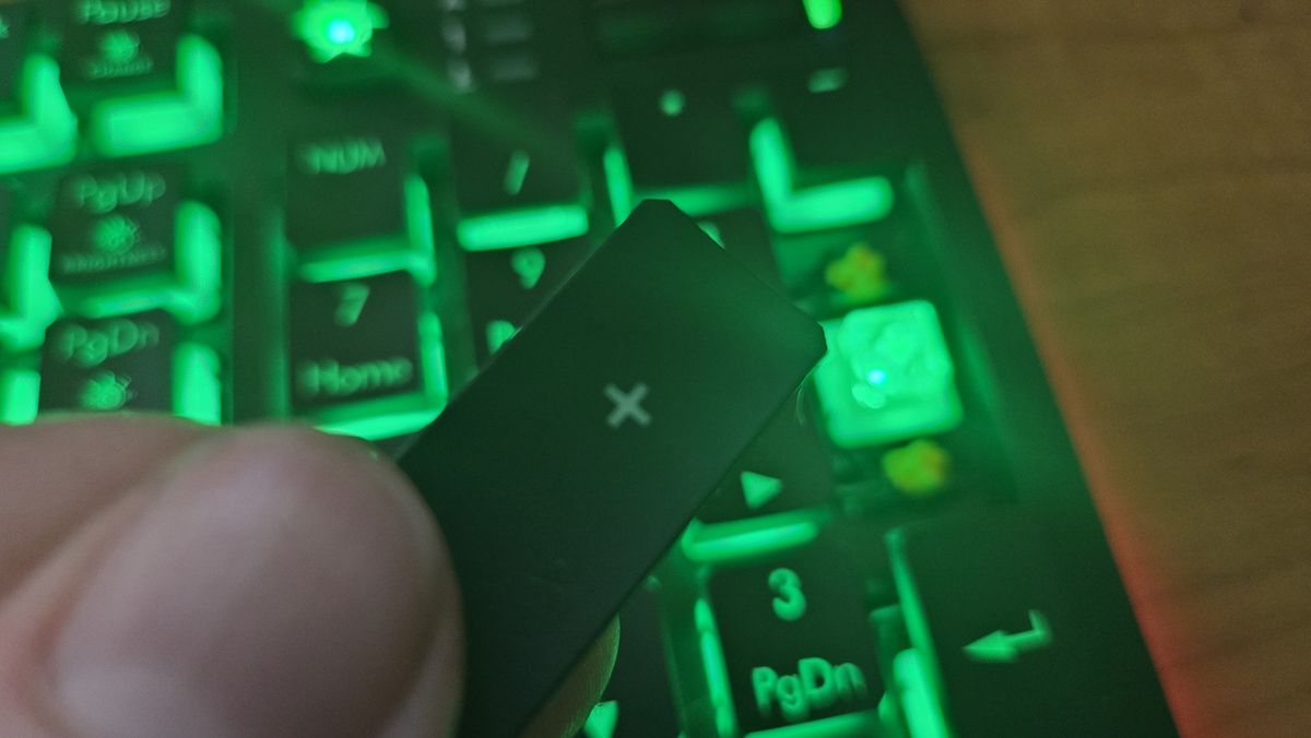 Hexgears DeathStrike GK760 4