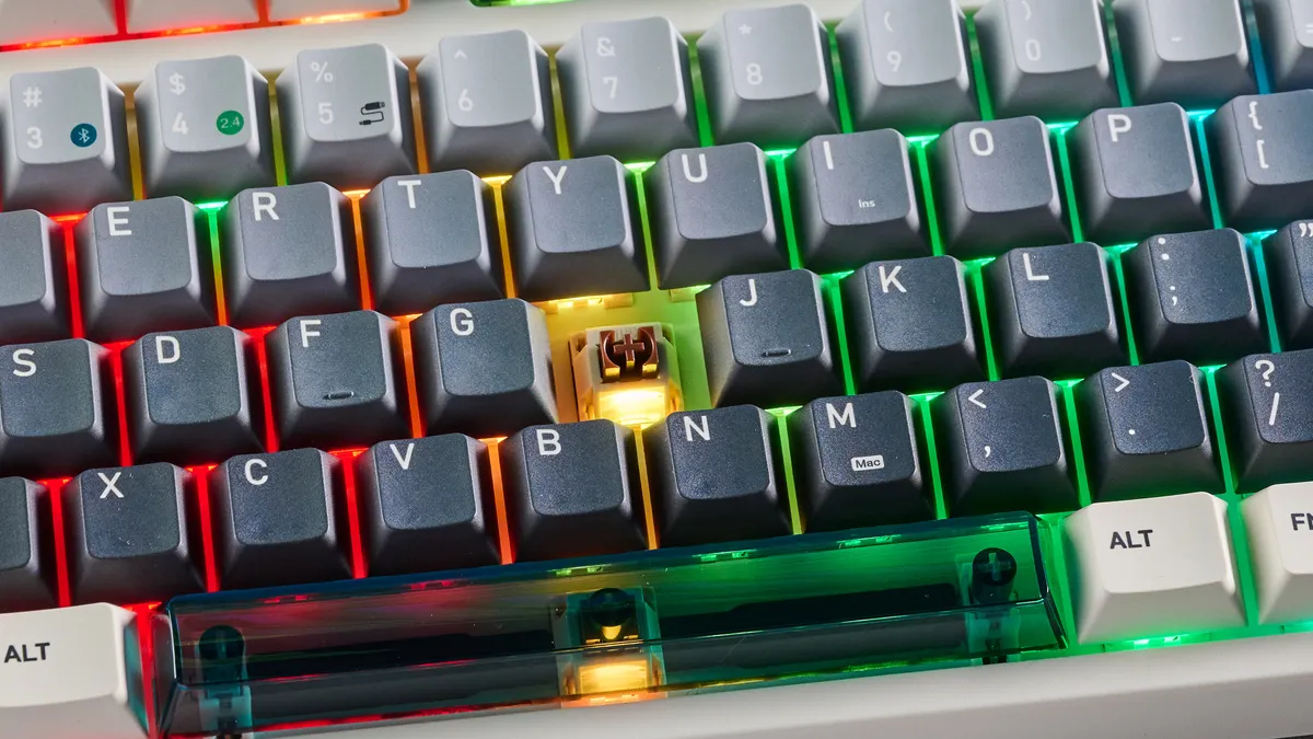 Đánh giá Keydous NJ98-CP V2 HE: Trải nghiệm gõ phím mượt mà, chinh phục mọi trận đấu 19 Keydous NJ98 CP V2 HE 11 1