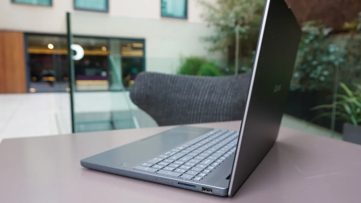 Lenovo IdeaPad Slim 3x 2