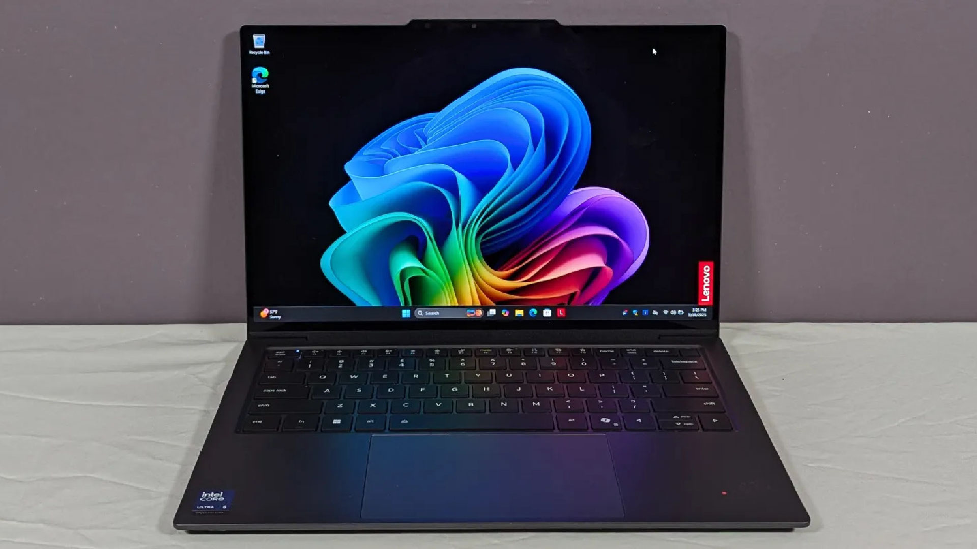 Lenovo ThinkPad X9 14 Gen 1 Aura Edition 1 01