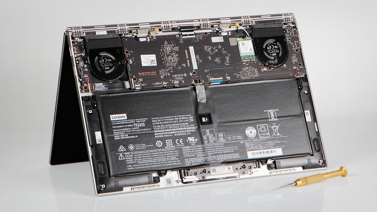 Khám phá Lenovo Yoga 920-13IKB: Mỏng nhẹ, mạnh mẽ, đa năng 27 Lenovo Yoga 920 13IKB 3