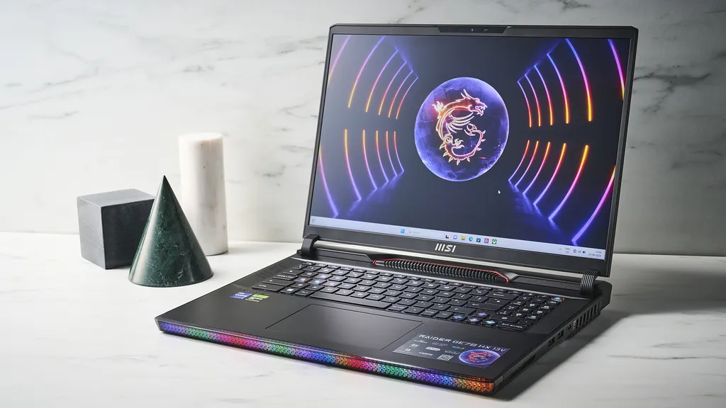 Top 9 những chiếc laptop gaming tốt nhất năm 2025 mà bạn không thể bỏ qua! 12 MSI Raider GE 78 HX