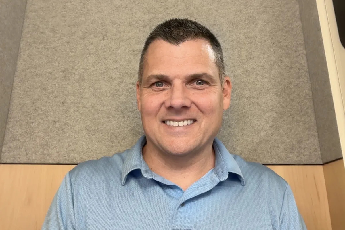 MacBook Air M4 vs MacBook Pro M4 12