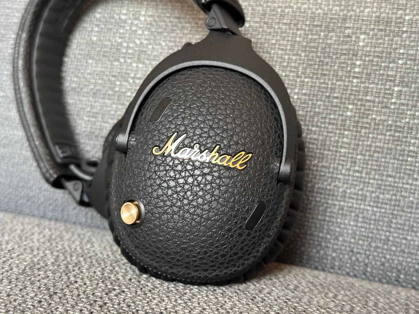 Đánh giá tai nghe Marshall Monitor III ANC - Vũ khí âm thanh cho game thủ và tín đồ nhạc rock 24 Marshall Monitor III ANC 6