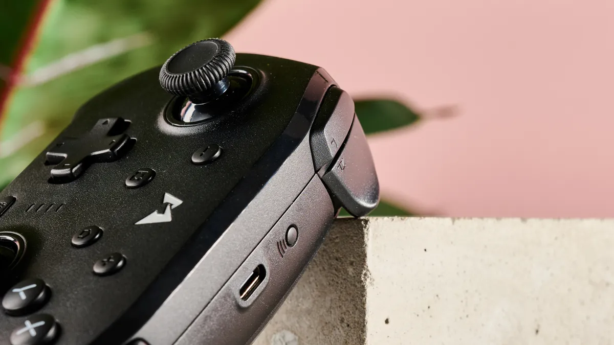 Tay cầm chơi game Mobapad N1 HD cho cảm giác tuyệt vời và hoạt động tốt với nhiều nền tảng 9 Mobapad N1 HD 5