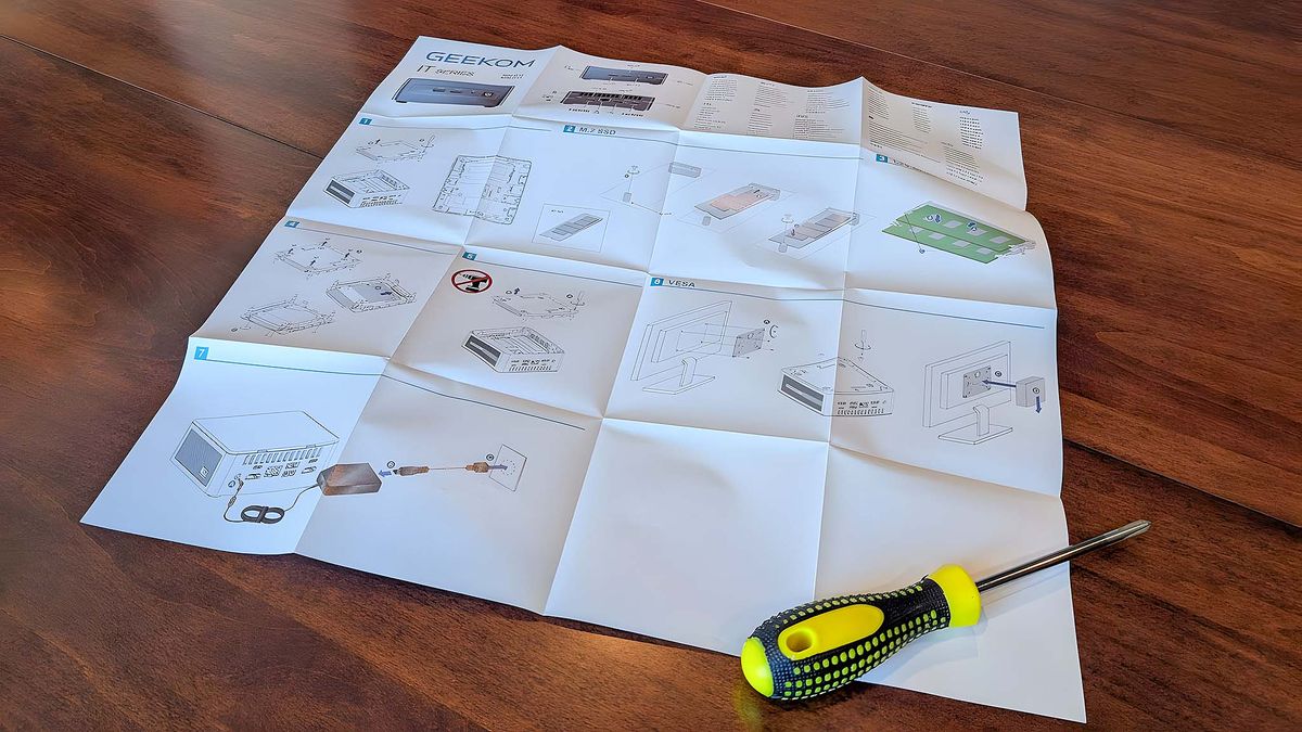 PC mini Geekom IT13 9