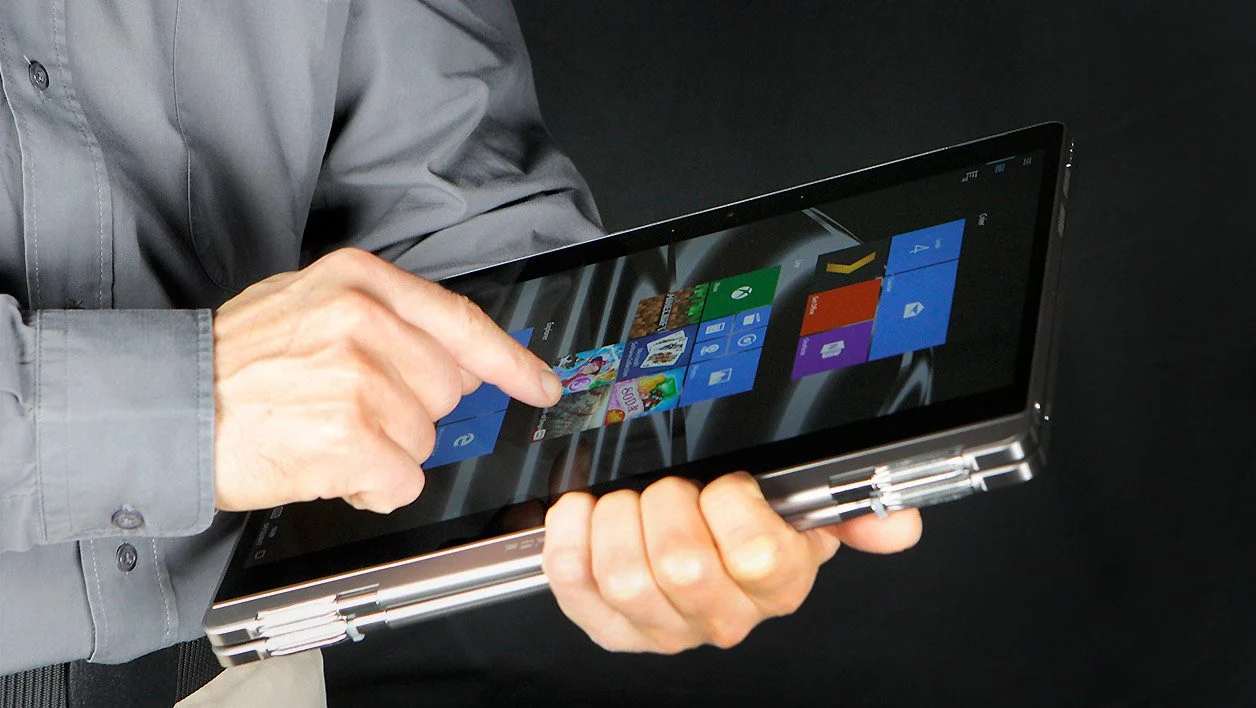 Đánh giá laptop Porsche Design Book One - Tinh tế đến từng chi tiết 16 Porsche Design Book One 8