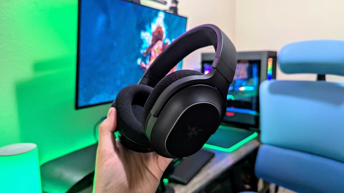 Razer Barracuda X Chroma 2