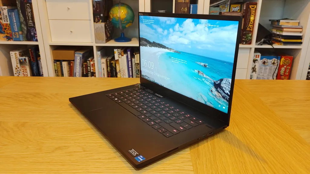Top 9 những chiếc laptop gaming tốt nhất năm 2025 mà bạn không thể bỏ qua! 19 Razer Blade 15 Advanced