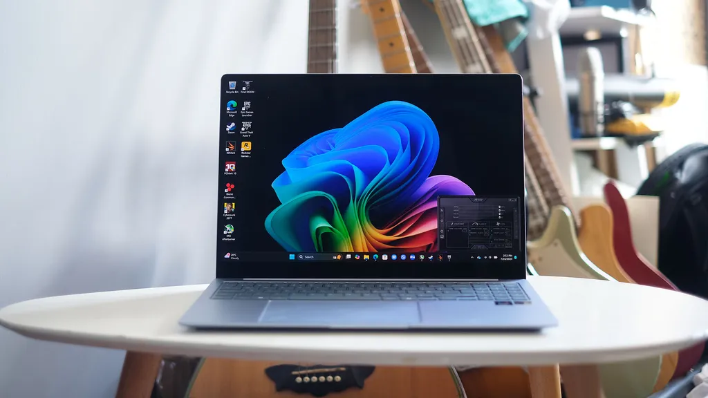Samsung Galaxy Book 4 Edge 9