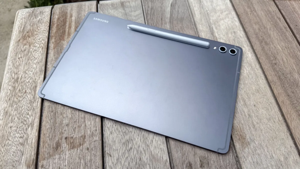 Samsung Galaxy Tab S10 Plus 1