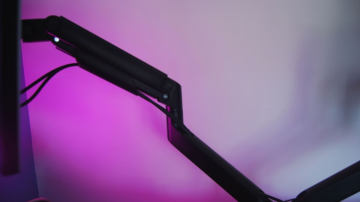 gia do man hinh MSI MAG MT201D 5