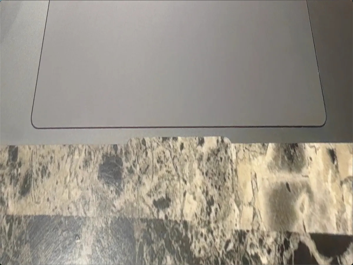 MacBook Air 15 inch M4 so với MacBook Pro 14 inch M4: Loại nào phù hợp với bạn? 19 10