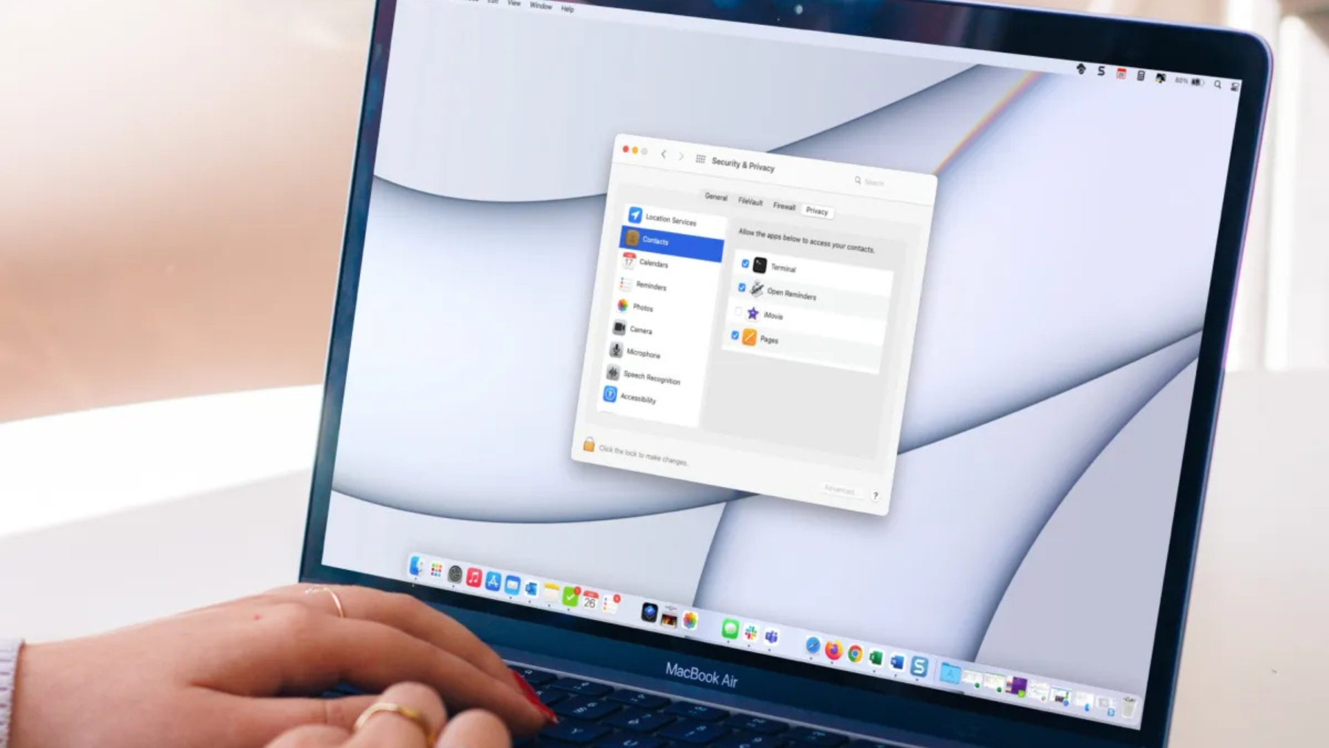 8 Cài đặt bảo mật cần thay đổi ngay để bảo vệ MacBook năm 2025 1 8 Cai dat bao mat can thay doi ngay de bao ve MacBook nam 2025 1