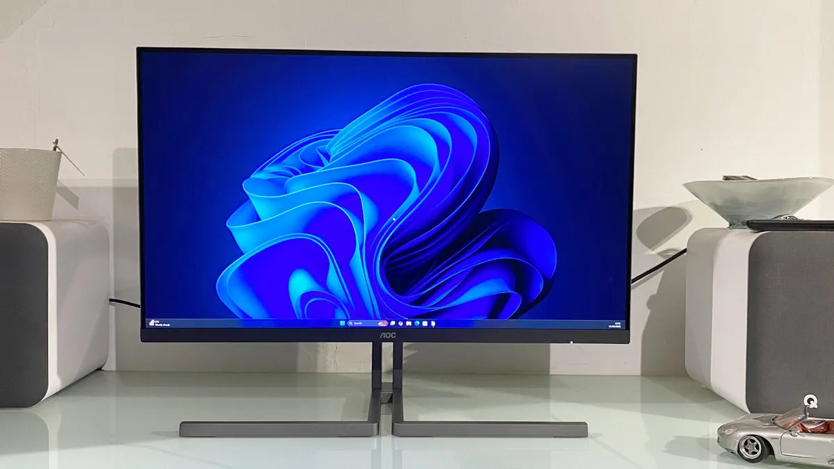 AOC Graphic Pro U32U3CV 3