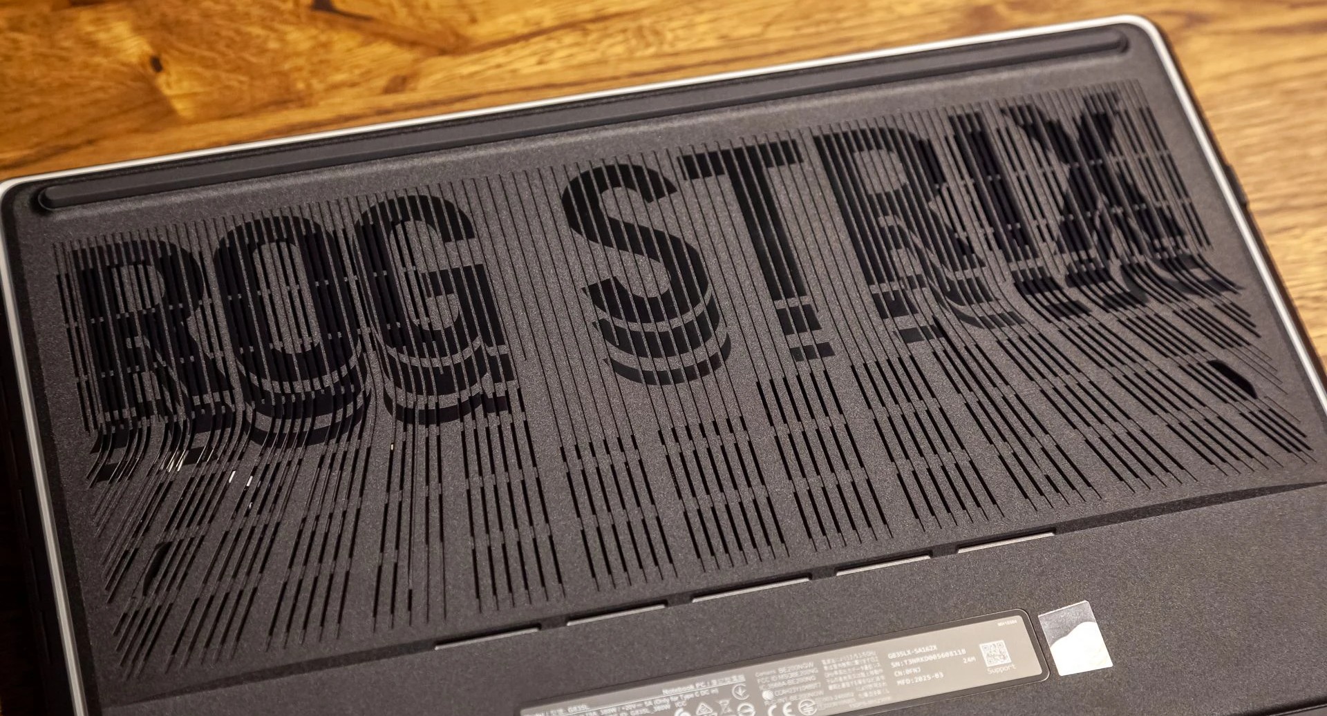 Đánh giá ASUS ROG Strix SCAR 18 (2025) - Chiếc laptop gaming vượt xa mọi kỳ vọng 107 ASUS ROG Strix SCAR 18 2025 3