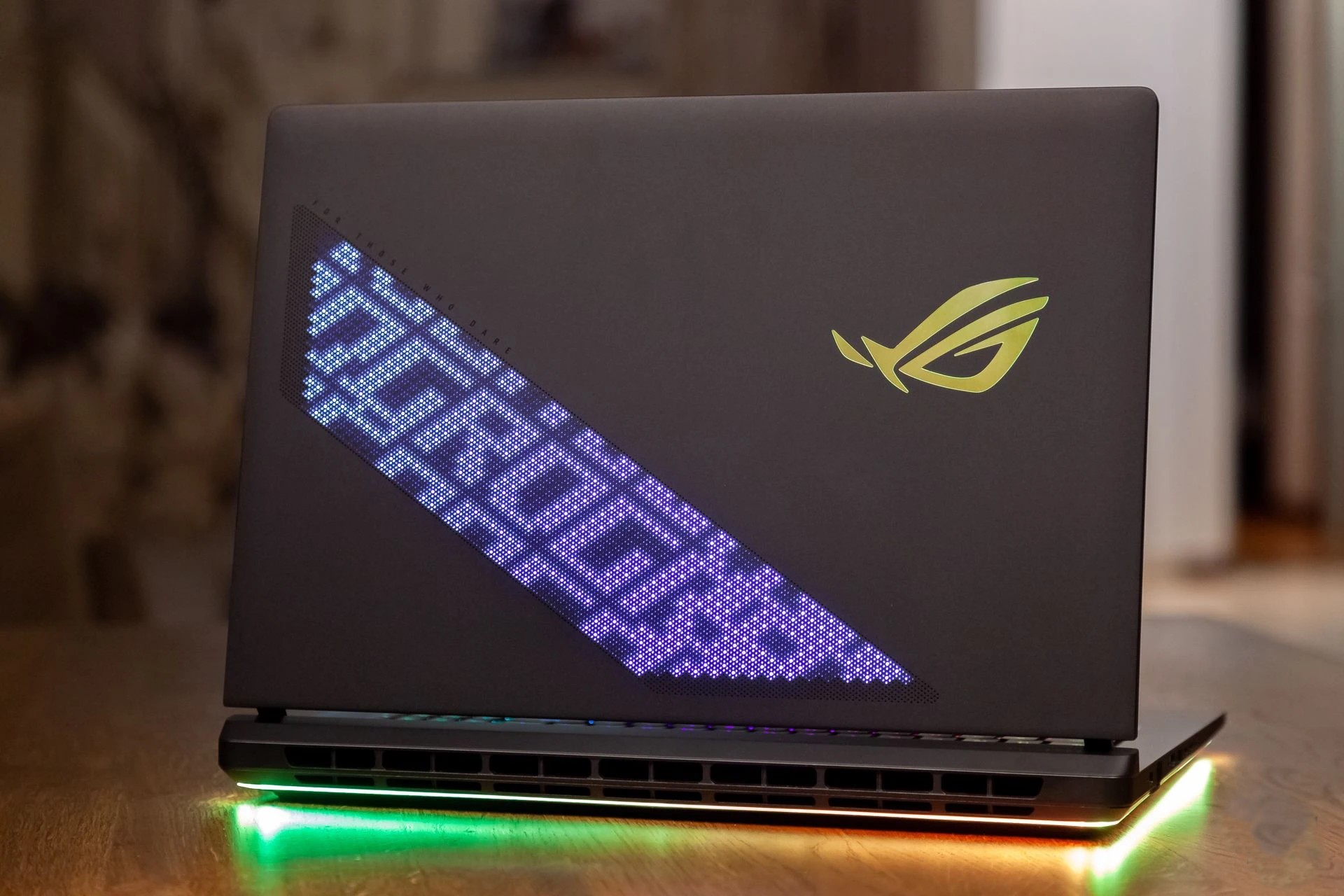 Đánh giá ASUS ROG Strix SCAR 18 (2025) - Chiếc laptop gaming vượt xa mọi kỳ vọng 58 ASUS ROG Strix SCAR 18 2025 54