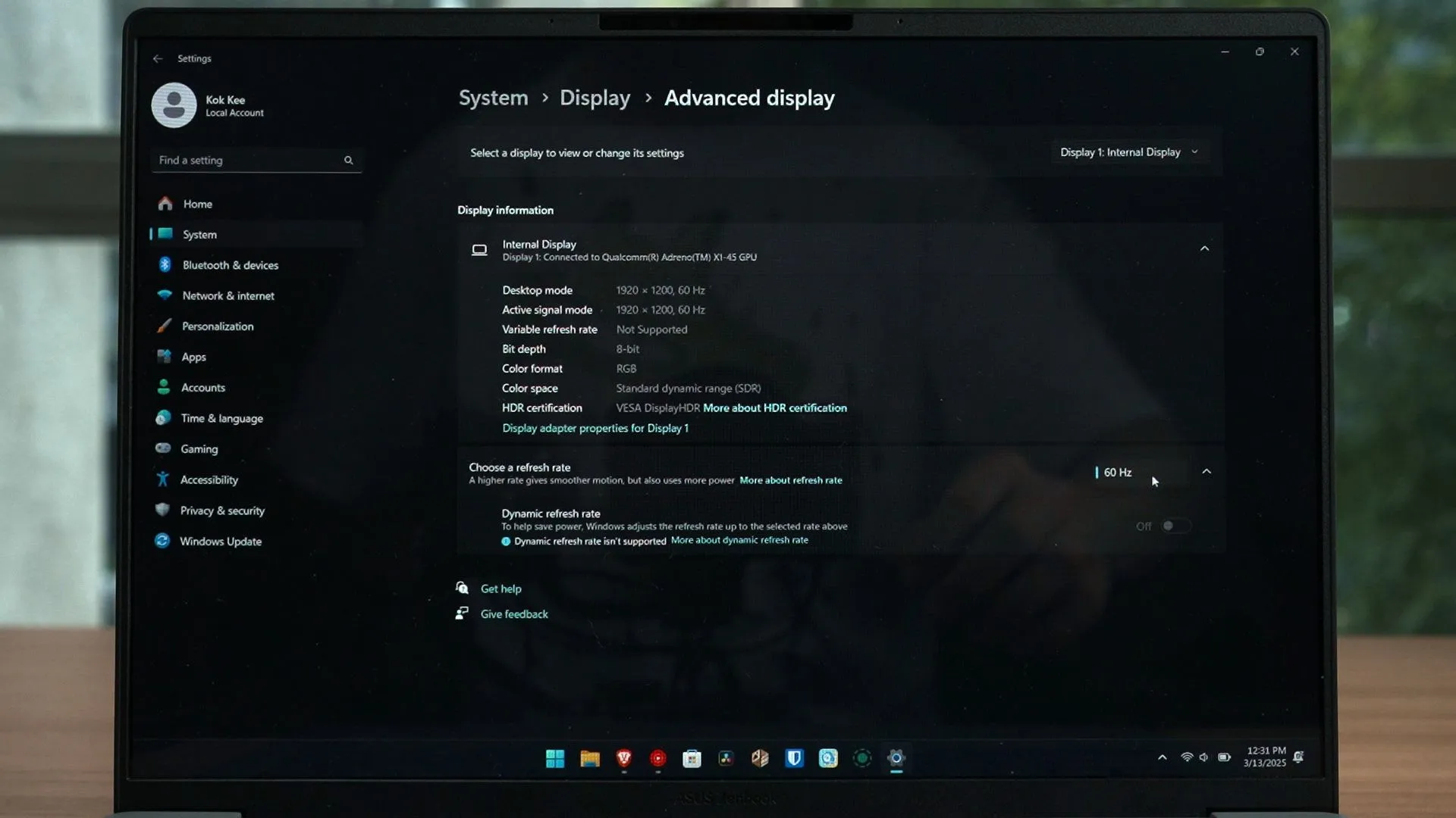 Đánh giá ASUS Zenbook A14 UX3407 - Người bạn đồng hành lý tưởng cho cuộc sống năng động 25 ASUS Zenbook A14 UX3407 14