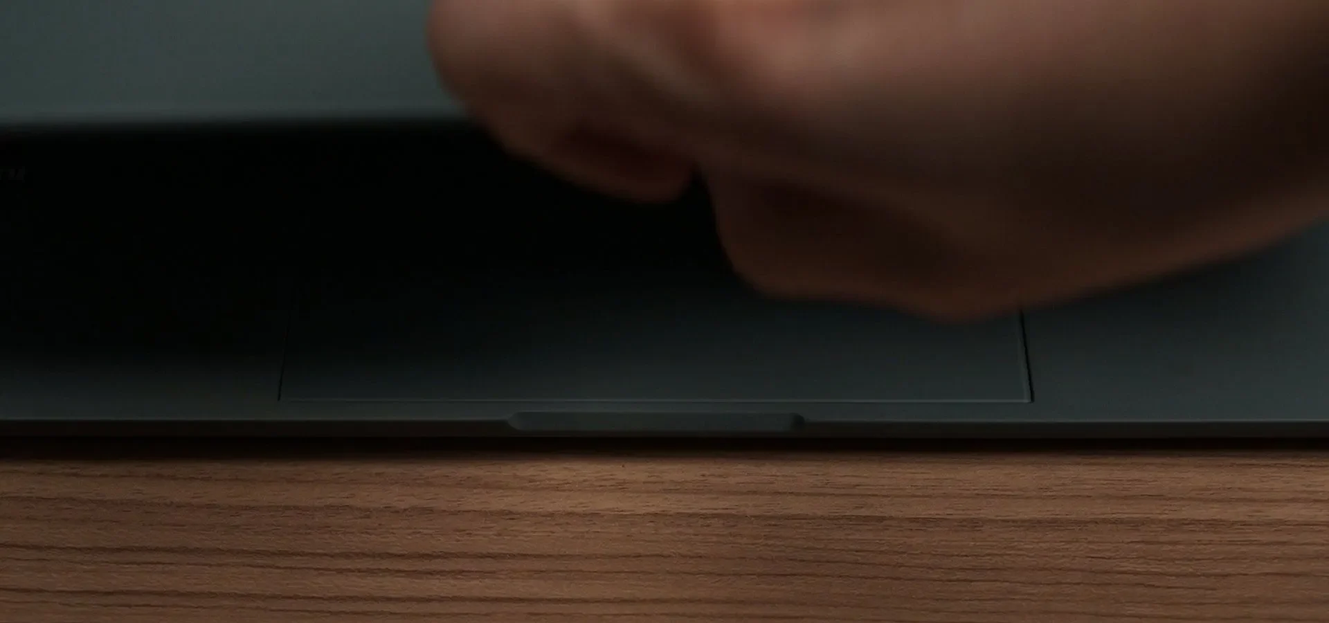 Đánh giá ASUS Zenbook A14 UX3407 - Người bạn đồng hành lý tưởng cho cuộc sống năng động 24 ASUS Zenbook A14 UX3407 15 e1747042195843