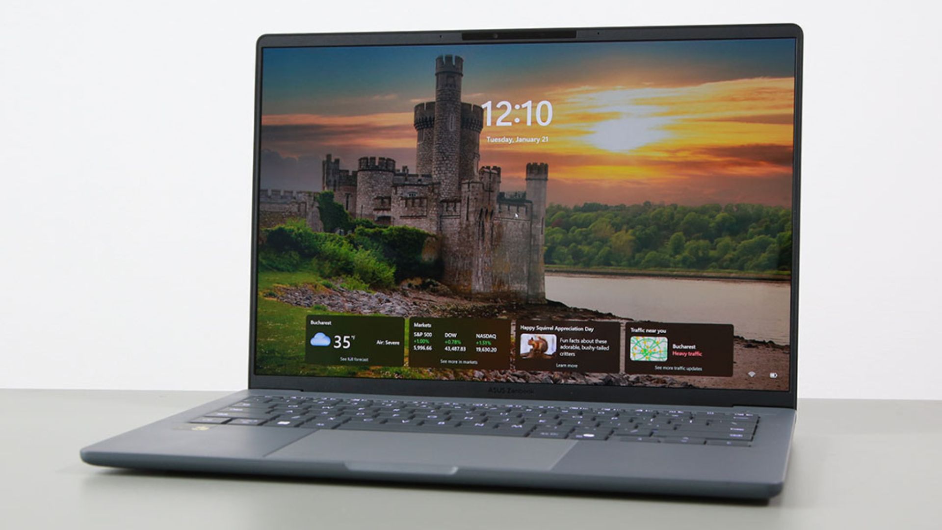 Đánh giá ASUS Zenbook A14 UX3407 - Người bạn đồng hành lý tưởng cho cuộc sống năng động 1 ASUS Zenbook A14 UX3407 18