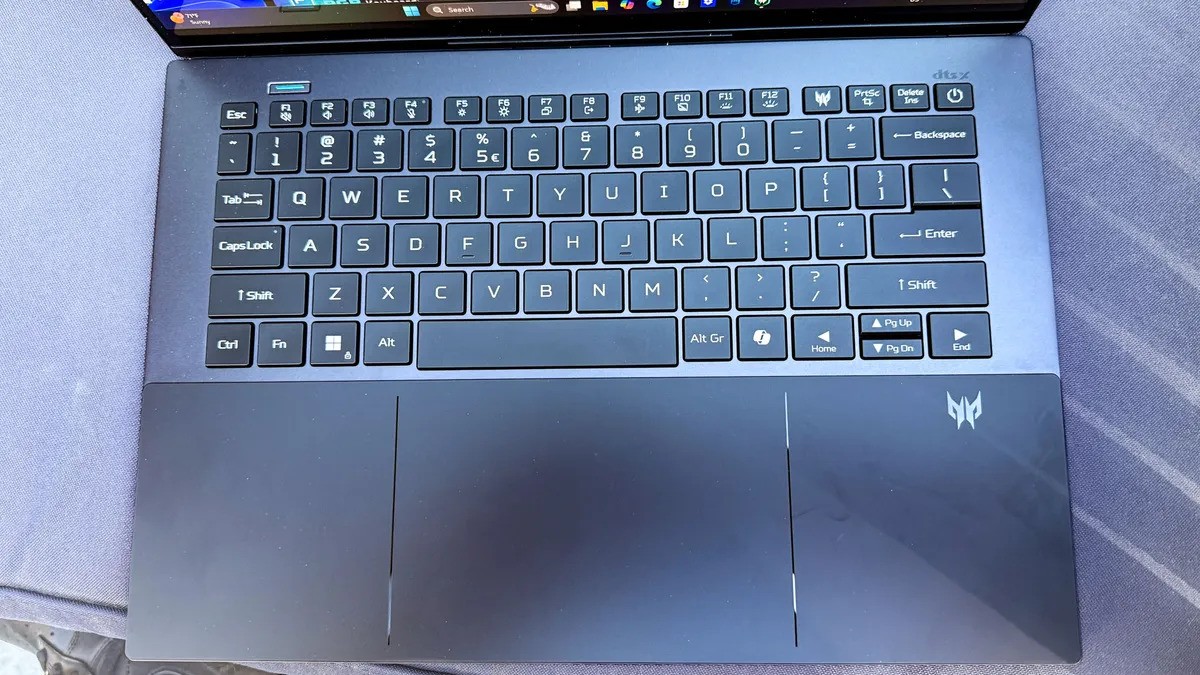 Acer Predator Triton 14 AI 5