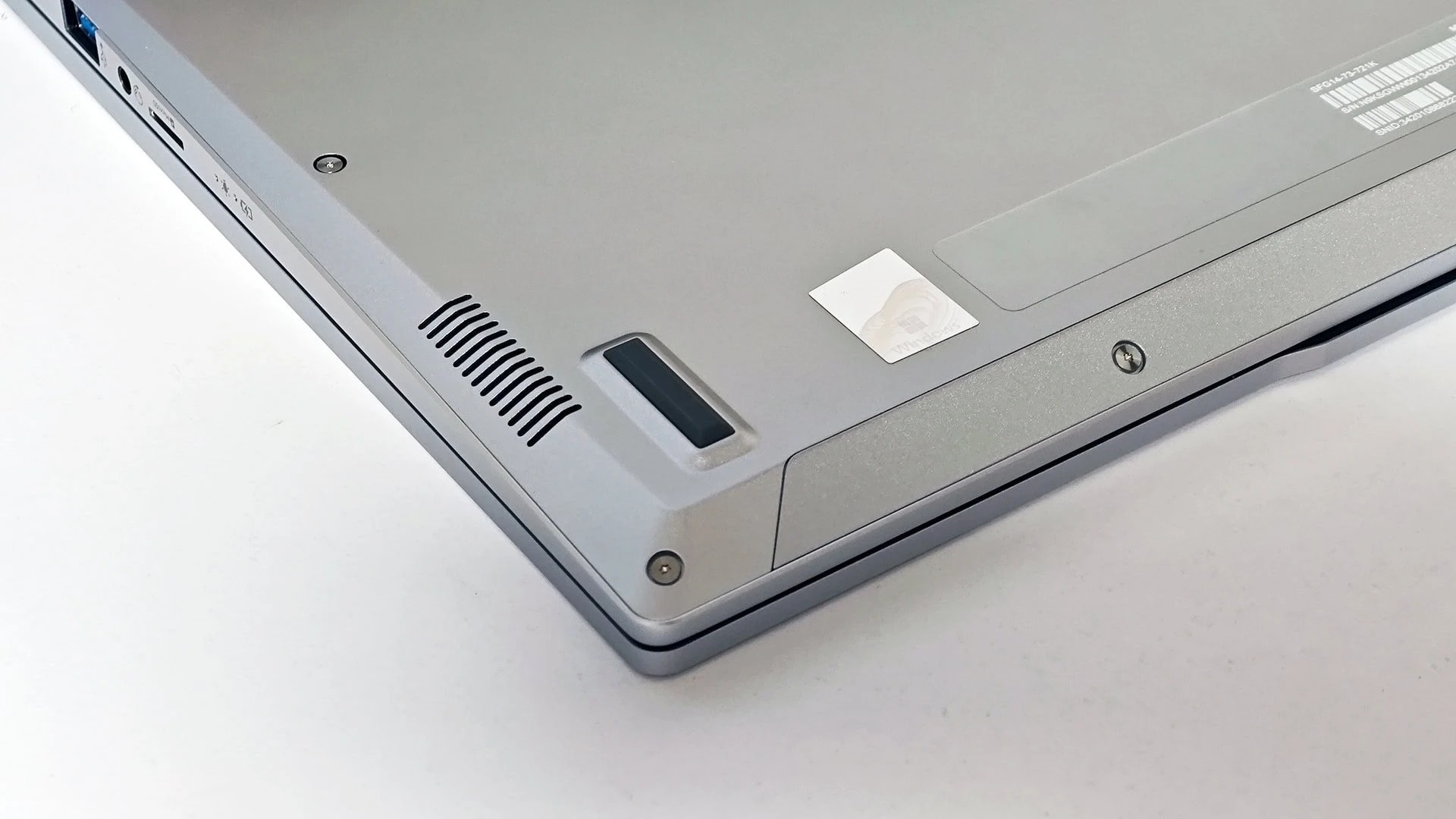 Đánh giá Acer Swift Go 14 (SFG14-73): Trải nghiệm làm việc và giải trí mọi lúc mọi nơi 59 Acer Swift Go 14 SFG14 73 7