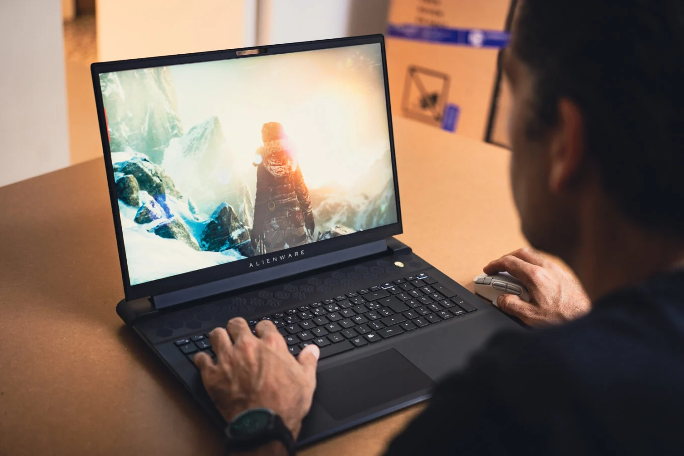 Đánh giá Alienware M18 R2 - "Quái vật" hiệu năng gaming thế hệ mới. 29 Alienware M18 R2 9