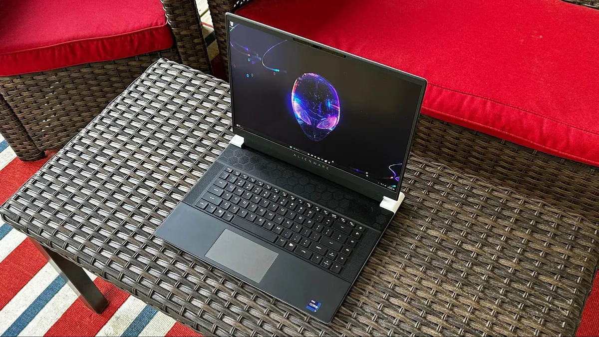 Đánh giá Alienware x16 (2023) - Vượt xa giới hạn của một laptop gaming mỏng nhẹ 22 Alienware x16 2023 10
