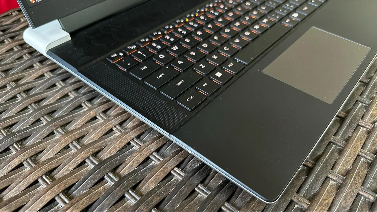 Đánh giá Alienware x16 (2023) - Vượt xa giới hạn của một laptop gaming mỏng nhẹ 26 Alienware x16 2023 4