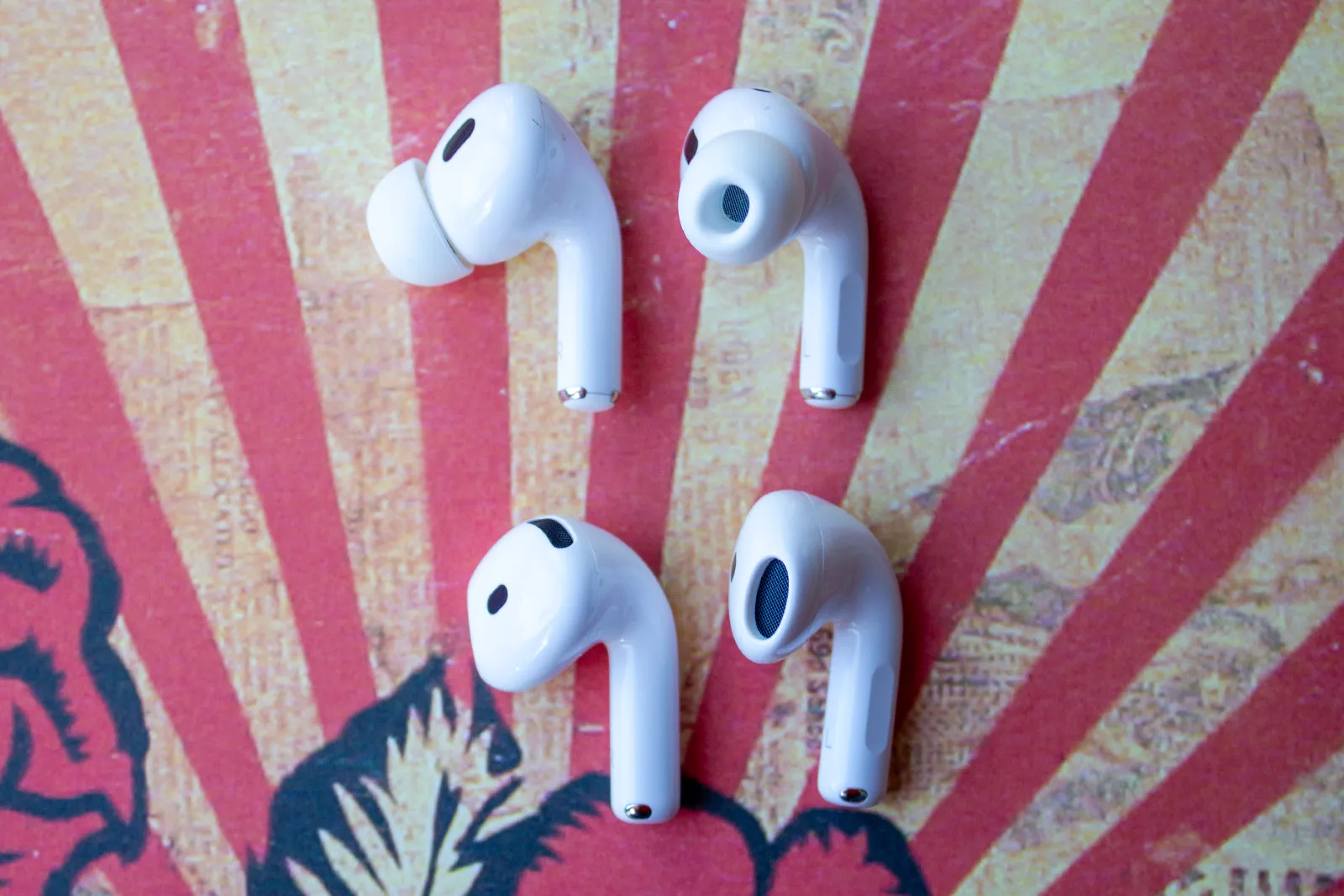 Đánh giá Apple AirPods 4 - Đỉnh cao âm thanh trong chiếc tai nghe nhỏ bé của Apple 26 Apple AirPods 4 10