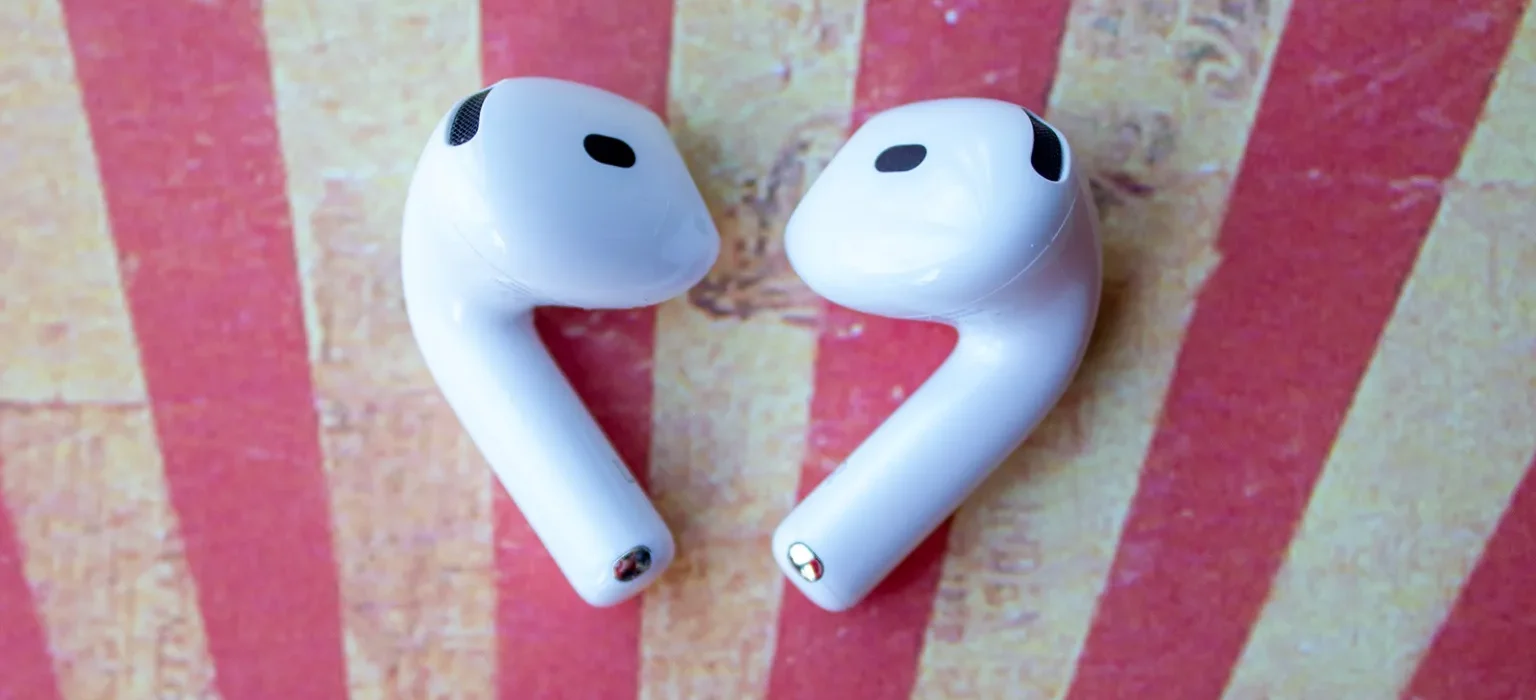 Đánh giá Apple AirPods 4 - Đỉnh cao âm thanh trong chiếc tai nghe nhỏ bé của Apple 25 Apple AirPods 4 11 e1746531370402