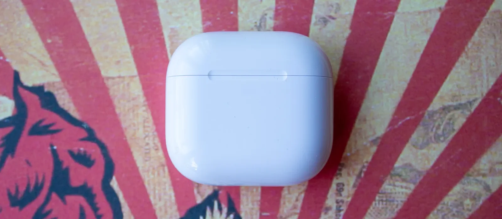Đánh giá Apple AirPods 4 - Đỉnh cao âm thanh trong chiếc tai nghe nhỏ bé của Apple 20 Apple AirPods 4 16 e1746531146641