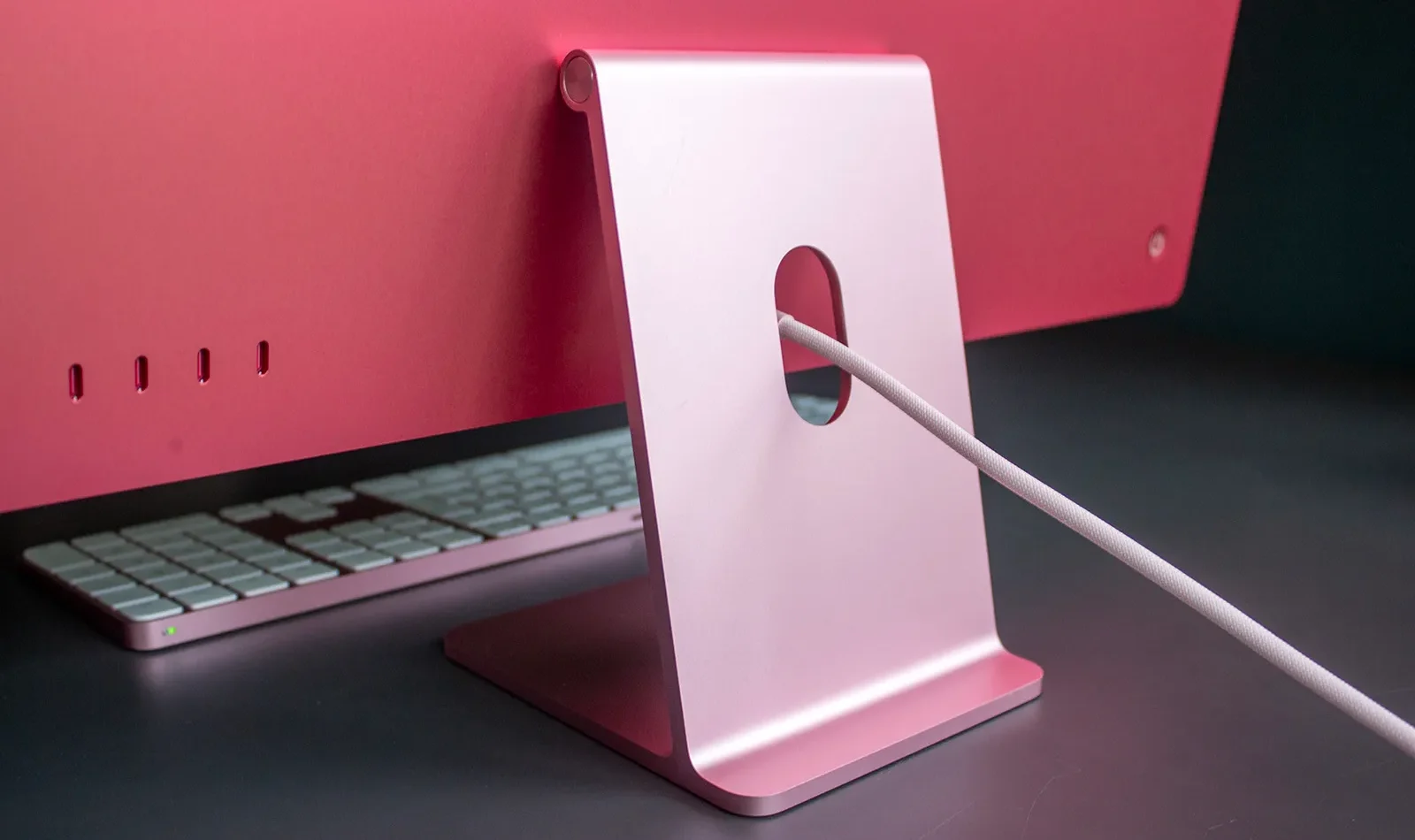 Đánh giá Apple iMac (M4, 2024) - Nâng tầm không gian phong cách hiện đại, thiết kế mỏng nhẹ 20 Apple iMac M4 2024 16 e1746518260971