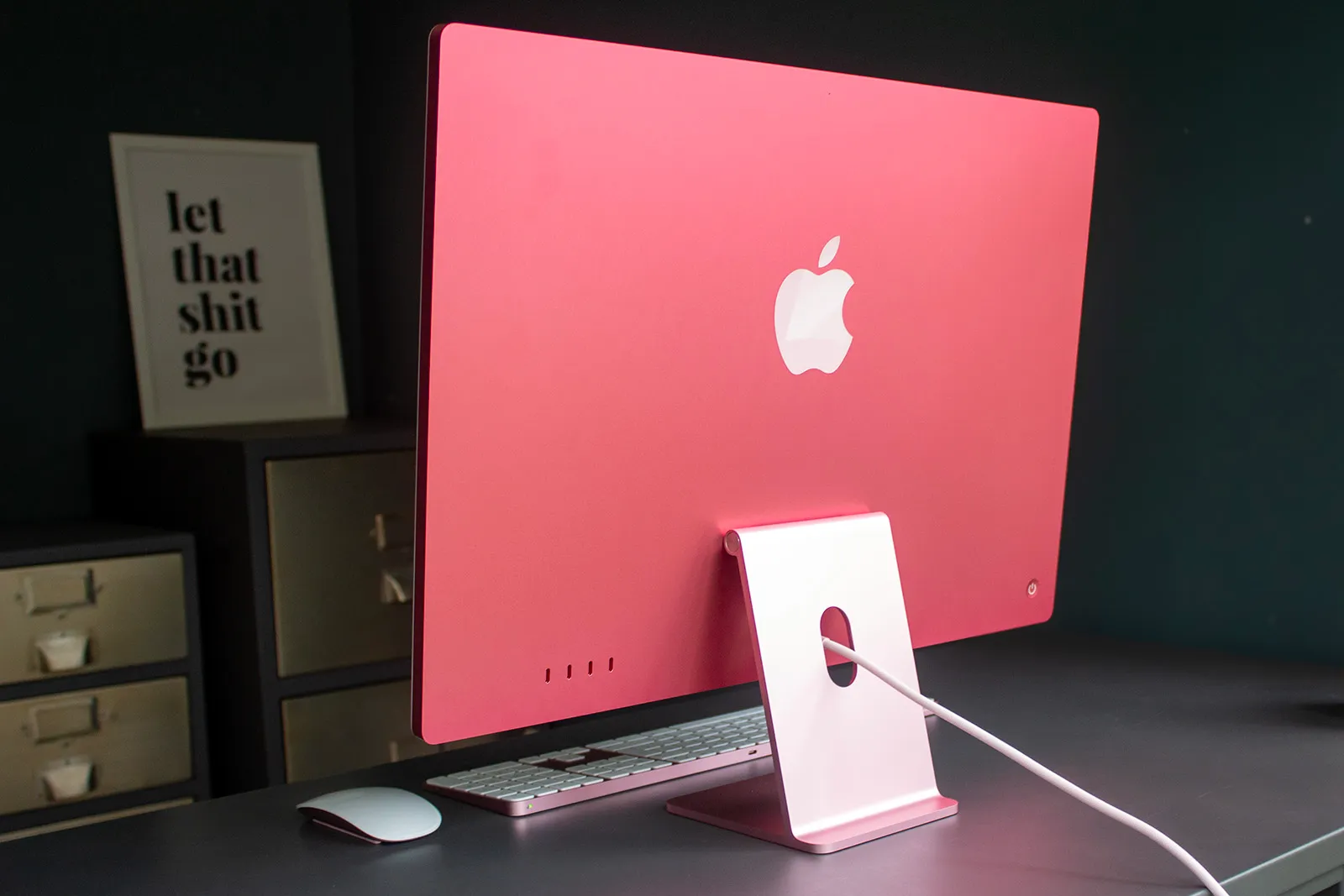 Đánh giá Apple iMac (M4, 2024) - Nâng tầm không gian phong cách hiện đại, thiết kế mỏng nhẹ 19 Apple iMac M4 2024 18