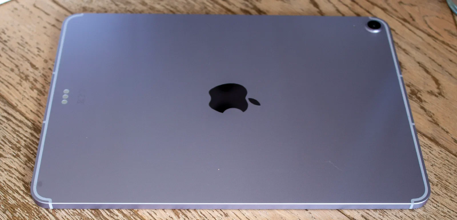 Đánh giá Apple iPad Air (M3) - Chip M3, màn hình lớn hơn – xứng tầm nâng cấp? 19 Apple iPad Air M3 10 e1746431329974