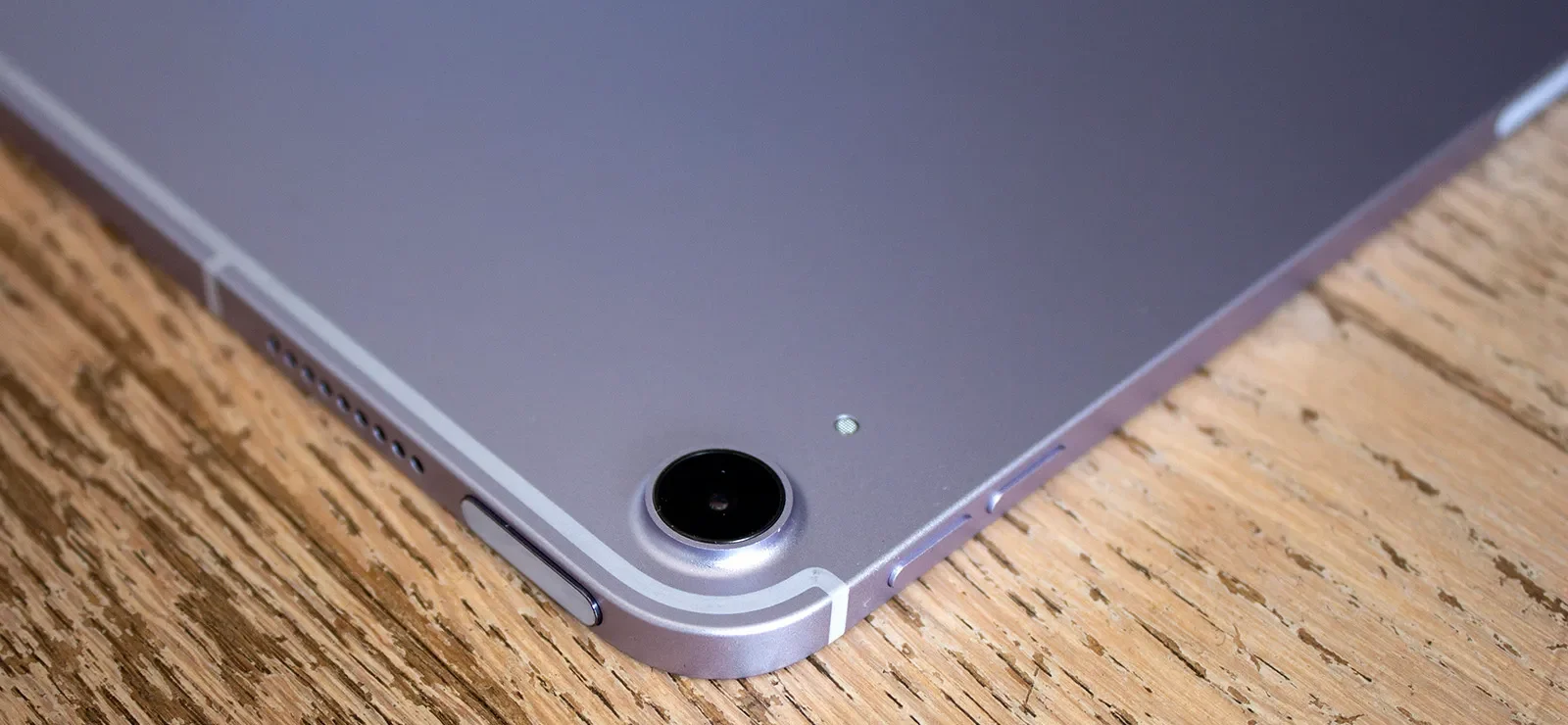 Đánh giá Apple iPad Air (M3) - Chip M3, màn hình lớn hơn – xứng tầm nâng cấp? 18 Apple iPad Air M3 11 e1746431274316