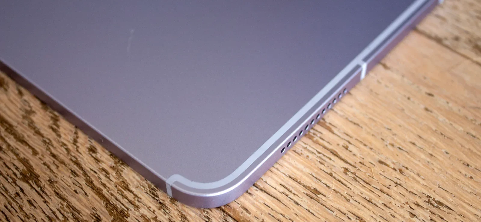 Đánh giá Apple iPad Air (M3) - Chip M3, màn hình lớn hơn – xứng tầm nâng cấp? 20 Apple iPad Air M3 9 e1746431388188